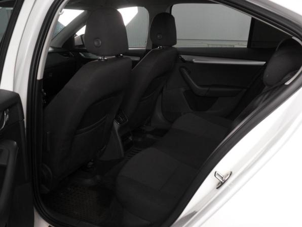 Skoda Octavia III (A7) с пробегом 2014 года, цена 1 011 000 рублей, 246961 км, лифтбек, Автокод Объявления