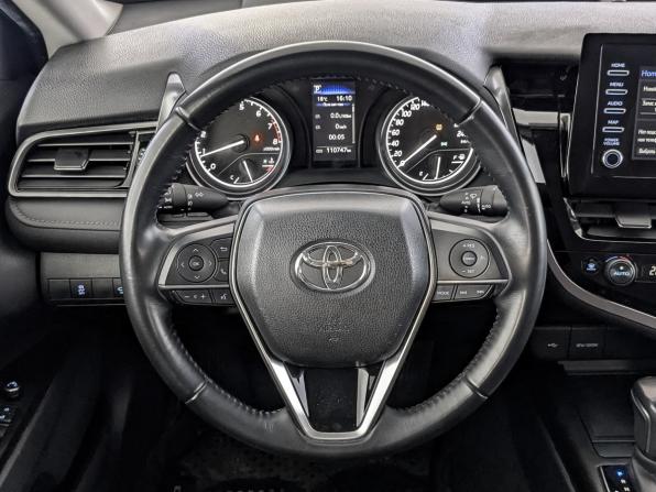 Toyota Camry VIII (XV70) Рестайлинг с пробегом 2021 года, цена 2 790 000 рублей, 110734 км, седан, Автокод Объявления
