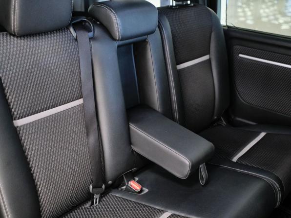 Honda Stepwgn V с пробегом 2015 года, цена 1 848 000 рублей, 106338 км, минивэн, Автокод Объявления