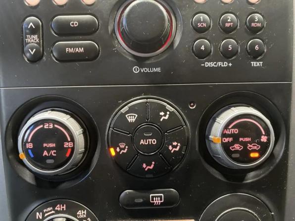 Suzuki Grand Vitara II с пробегом 2007 года, цена 949 000 рублей, 260000 км, внедорожник, Автокод Объявления