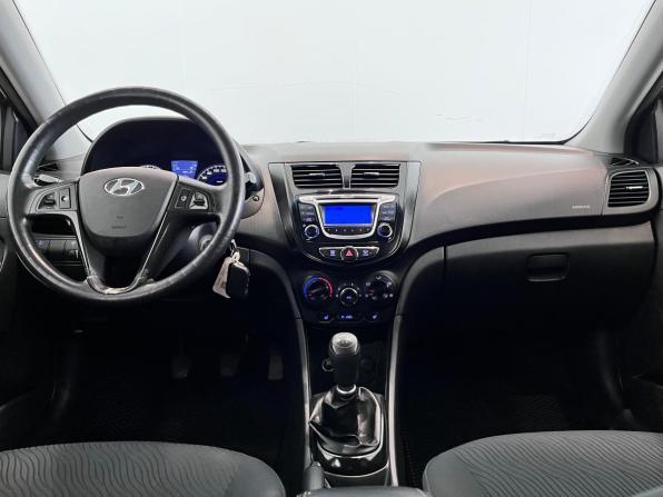 Hyundai Solaris I с пробегом 2011 года, цена 665 000 рублей, 170286 км, седан, Автокод Объявления