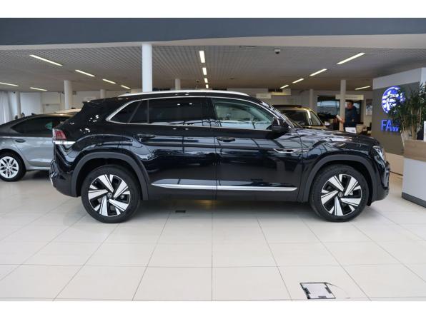 Новый Volkswagen Teramont I Рестайлинг (China Market) 2026 года, цена 5 890 000 рублей, внедорожник, Автокод Объявления