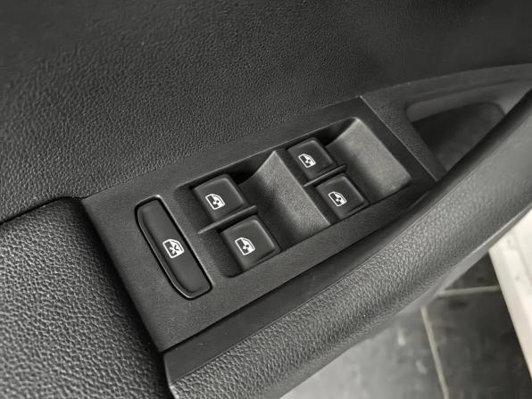Skoda Octavia III (A7) с пробегом 2015 года, цена 1 485 000 рублей, 130777 км, лифтбек, Автокод Объявления