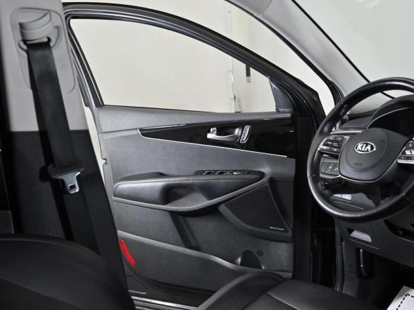 Kia Sorento III Prime Рестайлинг с пробегом 2018 года, цена 1 679 000 рублей, 88000 км, внедорожник, Автокод Объявления