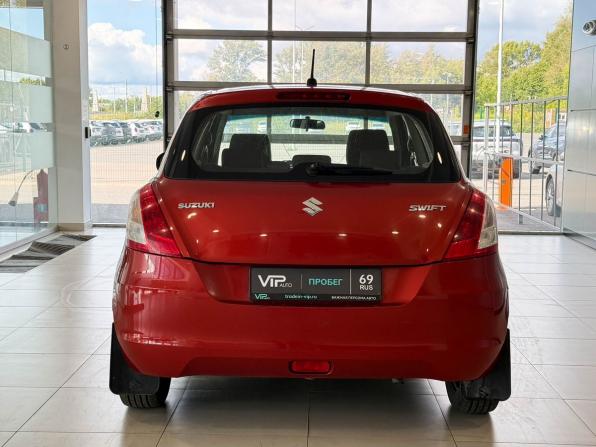 Suzuki Swift IV с пробегом 2013 года, цена 837 000 рублей, 131809 км, хэтчбек, Автокод Объявления