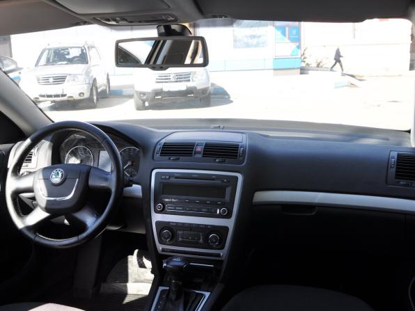 Skoda Octavia II (A5) Рестайлинг с пробегом 2011 года, цена 940 000 рублей, 168000 км, лифтбек, Автокод Объявления