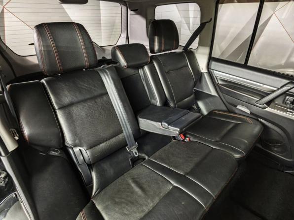 Mitsubishi Pajero IV Рестайлинг 1 с пробегом 2012 года, цена 1 899 000 рублей, 176888 км, внедорожник, Автокод Объявления
