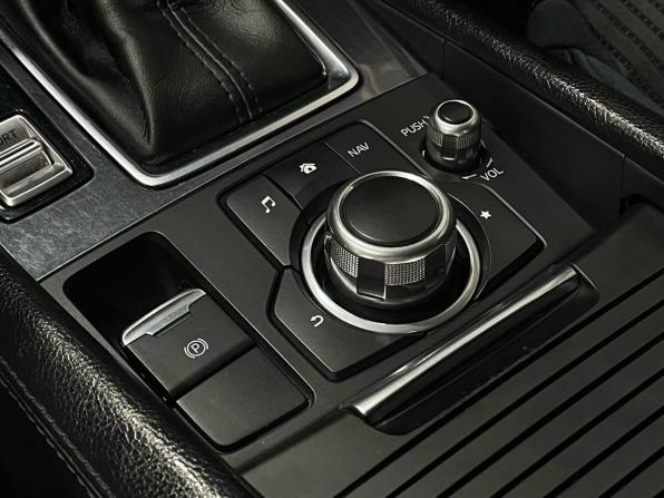 Mazda 6 III (GJ) Рестайлинг с пробегом 2015 года, цена 1 540 000 рублей, 230000 км, седан, Автокод Объявления