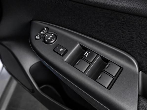 Honda Fit III Рестайлинг с пробегом 2018 года, цена 1 099 000 рублей, 183376 км, хэтчбек, Автокод Объявления