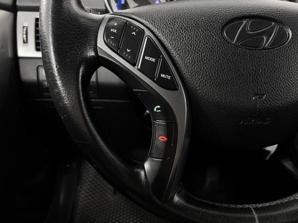 Hyundai i30 II с пробегом 2012 года, цена 749 900 рублей, 311269 км, хэтчбек, Автокод Объявления