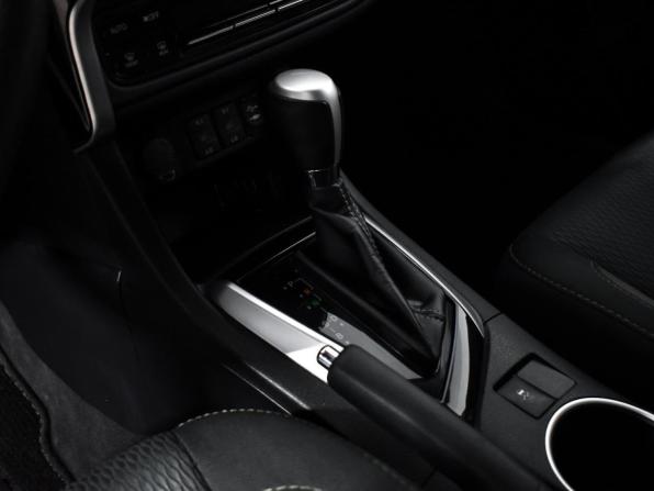 Toyota Corolla XI (E160 E170 E180) Рестайлинг 1 с пробегом 2019 года, цена 1 750 000 рублей, 65343 км, седан, Автокод Объявления