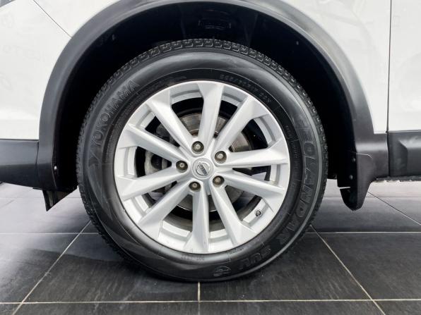 Nissan Qashqai II с пробегом 2016 года, цена 1 633 000 рублей, 137121 км, внедорожник, Автокод Объявления