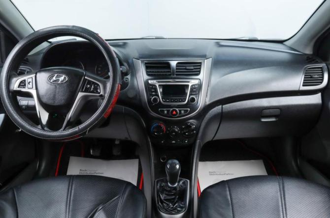 Hyundai Solaris I Рестайлинг с пробегом 2014 года, цена 629 000 рублей, 247371 км, седан, Автокод Объявления