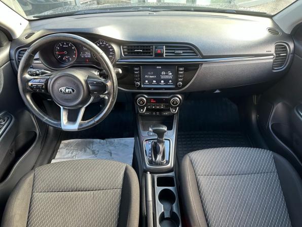 Kia Rio IV с пробегом 2018 года, цена 1 279 000 рублей, 150000 км, хэтчбек, Автокод Объявления