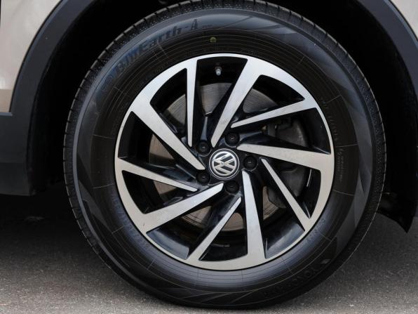 Volkswagen Tiguan II с пробегом 2018 года, цена 1 779 000 рублей, 229610 км, внедорожник, Автокод Объявления