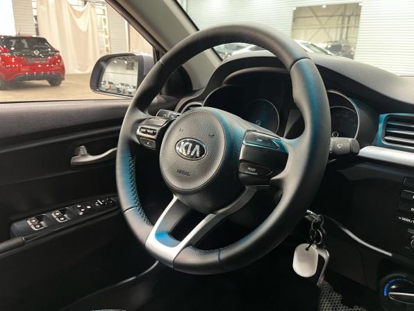 Kia Rio IV с пробегом 2017 года, цена 980 000 рублей, 120887 км, седан, Автокод Объявления