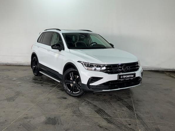 Volkswagen Tiguan II Рестайлинг с пробегом 2021 года, цена 3 660 000 рублей, 22527 км, внедорожник, Автокод Объявления