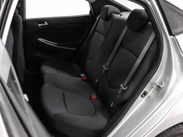 Hyundai Solaris I с пробегом 2012 года, цена 849 000 рублей, 130034 км, седан, Автокод Объявления
