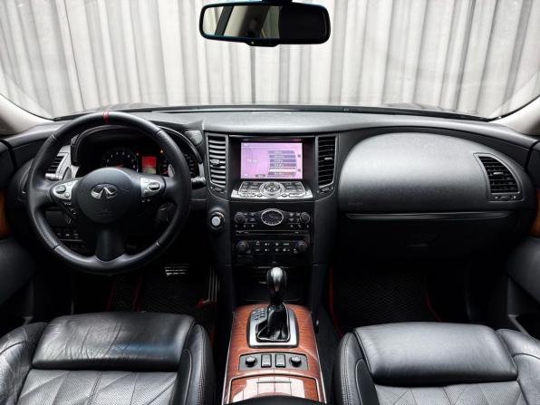 Infiniti FX II (S51) Рестайлинг с пробегом 2011 года, цена 1 679 000 рублей, 280313 км, внедорожник, Автокод Объявления