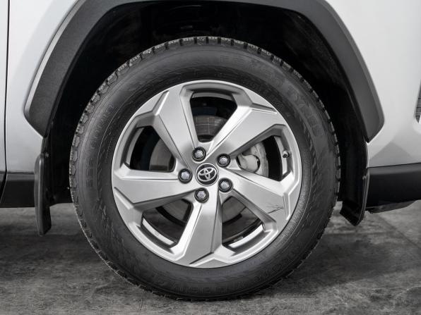 Toyota RAV4 V (XA50) с пробегом 2021 года, цена 3 450 500 рублей, 133897 км, внедорожник, Автокод Объявления
