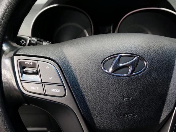 Hyundai Santa Fe III с пробегом 2015 года, цена 1 730 000 рублей, 241595 км, внедорожник, Автокод Объявления