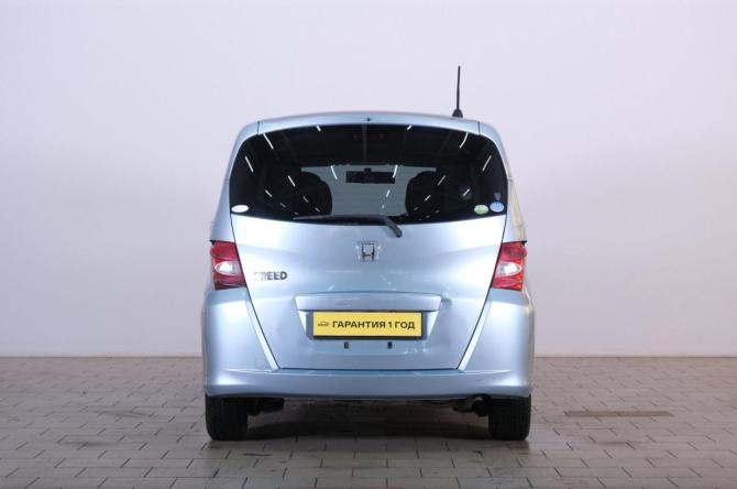 Honda Freed I с пробегом 2010 года, цена 1 059 000 рублей, 161500 км, компактвэн, Автокод Объявления
