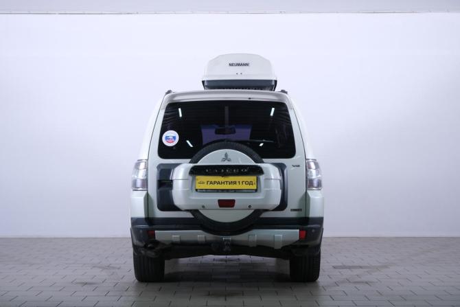 Mitsubishi Pajero IV с пробегом 2009 года, цена 1 699 000 рублей, 234670 км, внедорожник, Автокод Объявления