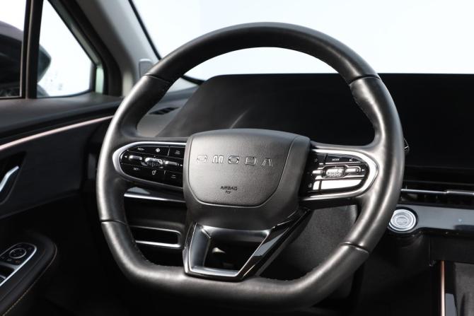 Omoda C5 I с пробегом 2023 года, цена 2 099 000 рублей, 38500 км, внедорожник, Автокод Объявления