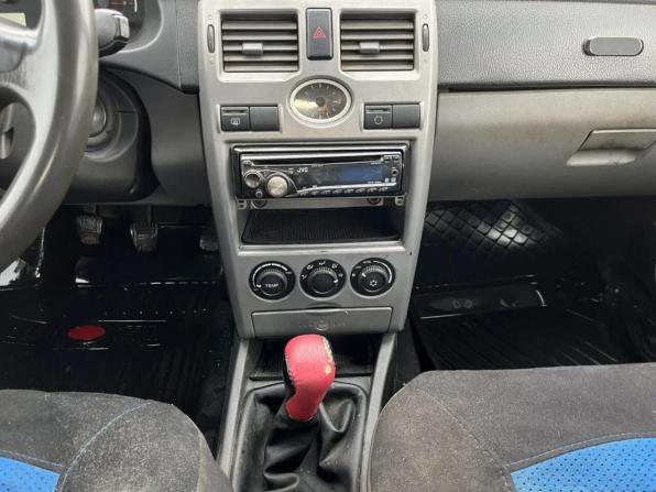 Lada (ВАЗ) Priora I с пробегом 2008 года, цена 110 000 рублей, 303726 км, хэтчбек, Автокод Объявления