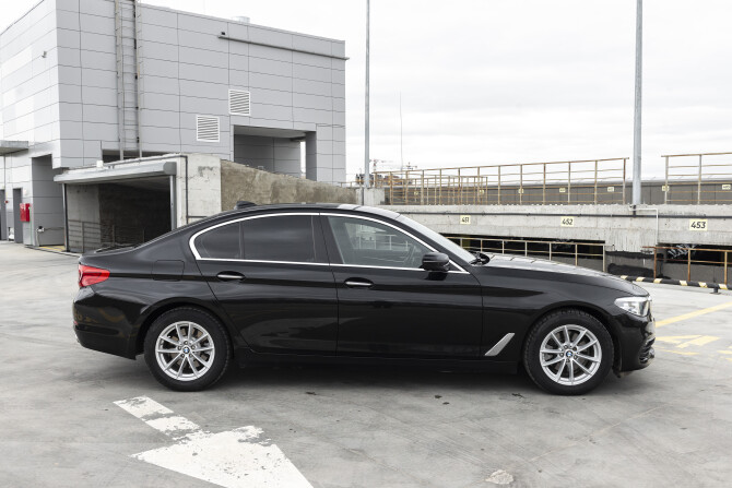 BMW 5 серии VII (G30/G31/G38) с пробегом 2018 года, цена 3 399 000 рублей, 97189 км, седан, Автокод Объявления