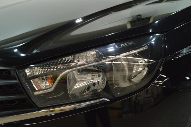 Lada (ВАЗ) Vesta I с пробегом 2021 года, цена 1 099 000 рублей, 61288 км, седан, Автокод Объявления