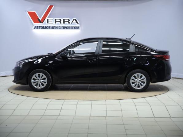 Kia Rio IV Рестайлинг с пробегом 2021 года, цена 1 650 000 рублей, 48807 км, седан, Автокод Объявления