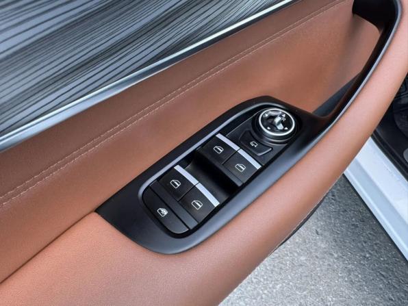 Chery Tiggo 8 Pro Max I с пробегом 2022 года, цена 2 410 000 рублей, 35369 км, внедорожник, Автокод Объявления