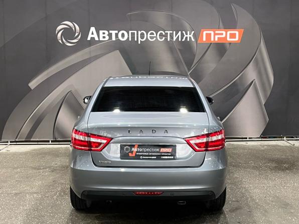 Lada (ВАЗ) Vesta I с пробегом 2021 года, цена 999 000 рублей, 106317 км, седан, Автокод Объявления