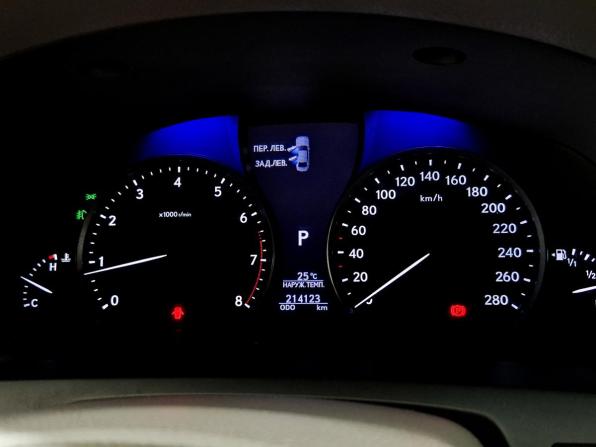 Lexus LS IV Рестайлинг 2 с пробегом 2012 года, цена 2 469 000 рублей, 214123 км, седан, Автокод Объявления