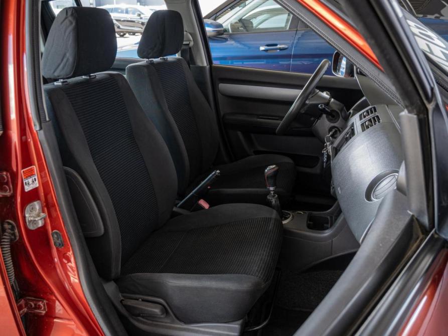 Suzuki Swift III Краснодар  - изображение 8