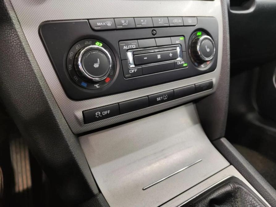 Skoda Octavia II (A5) Рестайлинг Набережные Челны  - изображение 12