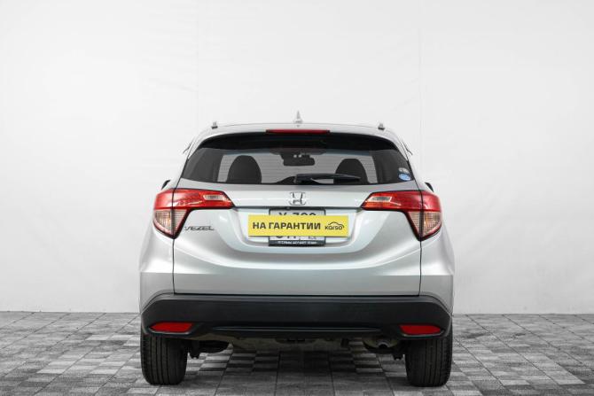 Honda Vezel I с пробегом 2015 года, цена 1 759 000 рублей, 69000 км, внедорожник, Автокод Объявления