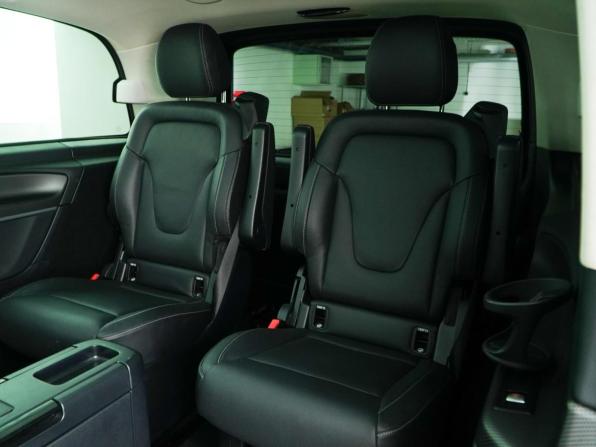 Mercedes-Benz V-Класс III (W447) Рестайлинг с пробегом 2021 года, цена 8 999 077 рублей, 39163 км, минивэн, Автокод Объявления