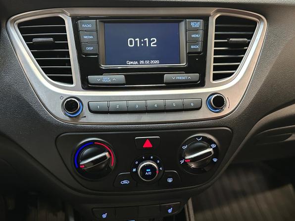 Hyundai Solaris II с пробегом 2019 года, цена 1 440 000 рублей, 49287 км, седан, Автокод Объявления