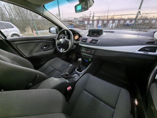Renault Megane III с пробегом 2010 года, цена 529 000 рублей, 288000 км, универсал, Автокод Объявления