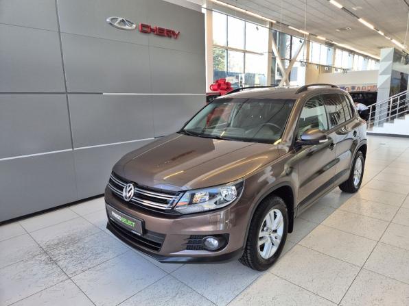 Volkswagen Tiguan I Рестайлинг с пробегом 2014 года, цена 1 199 000 рублей, 130670 км, внедорожник, Автокод Объявления