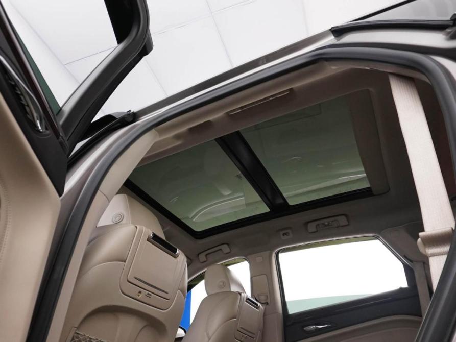 Cadillac SRX II Москва  - изображение 13