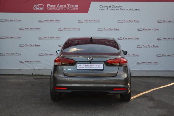 Kia Cerato III Рестайлинг (Classic) с пробегом 2017 года, цена 1 250 000 рублей, 242820 км, седан, Автокод Объявления