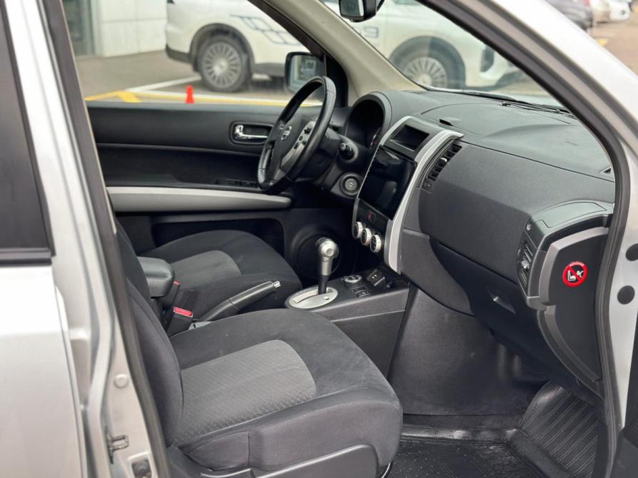 Nissan X-Trail II Рестайлинг Томск  - изображение 13