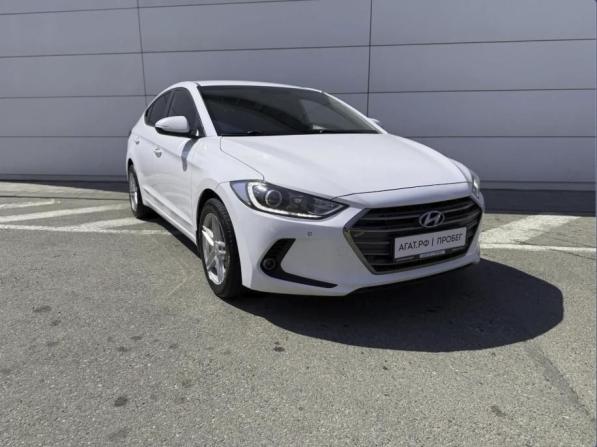 Hyundai Elantra VI (AD) Рестайлинг с пробегом 2018 года, цена 1 580 000 рублей, 149500 км, седан, Автокод Объявления
