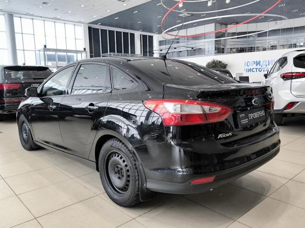 Ford Focus III с пробегом 2013 года, цена 580 000 рублей, 251375 км, седан, Автокод Объявления