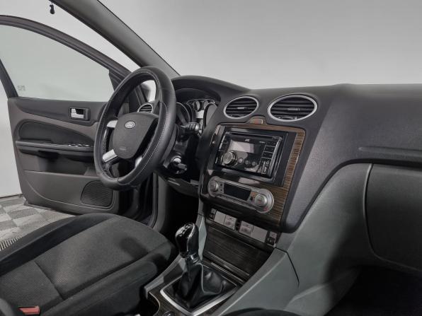 Ford Focus II Рестайлинг с пробегом 2008 года, цена 401 800 рублей, 371953 км, хэтчбек, Автокод Объявления