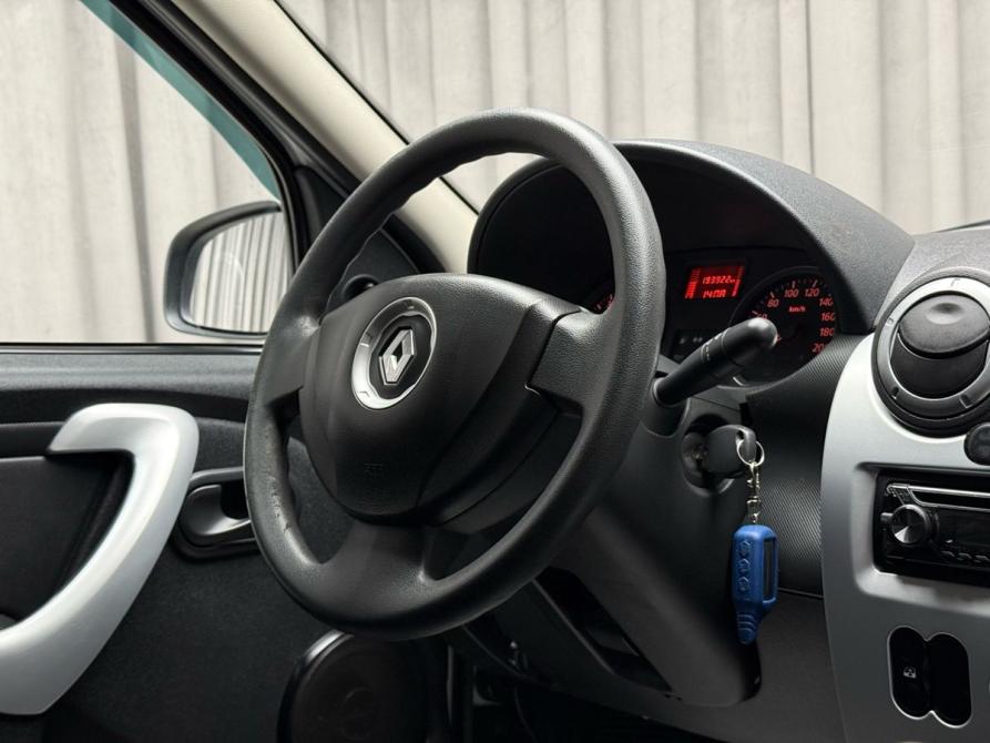Renault Logan I Рестайлинг Ижевск  - изображение 11