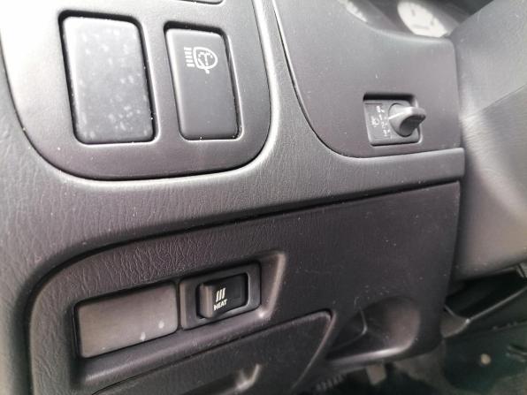 Nissan NP300 с пробегом 2010 года, цена 1 155 000 рублей, 317951 км, пикап, Автокод Объявления